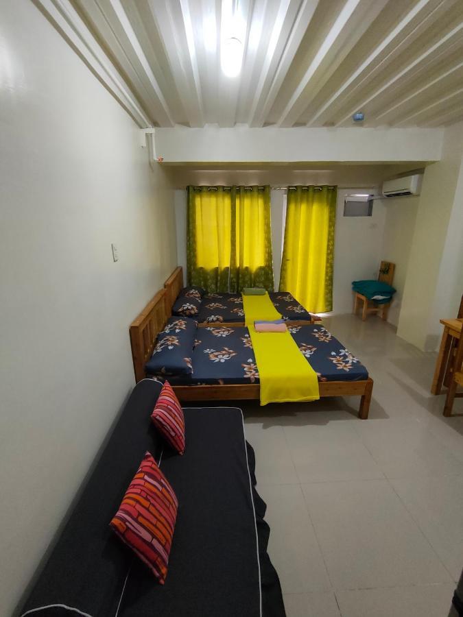 Kassel Residence Mhavic Family Room Good For 5Guest 马尼拉 外观 照片