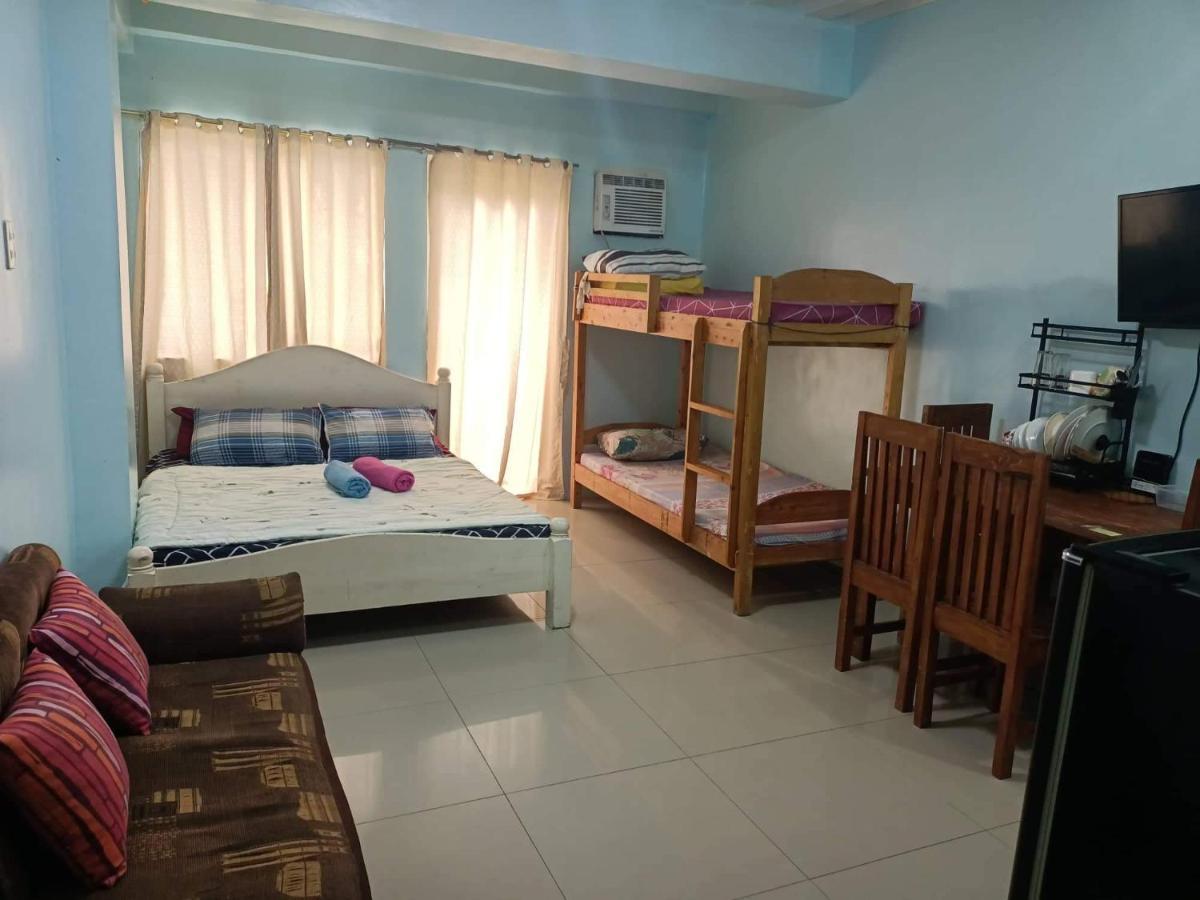 Kassel Residence Mhavic Family Room Good For 5Guest 马尼拉 外观 照片
