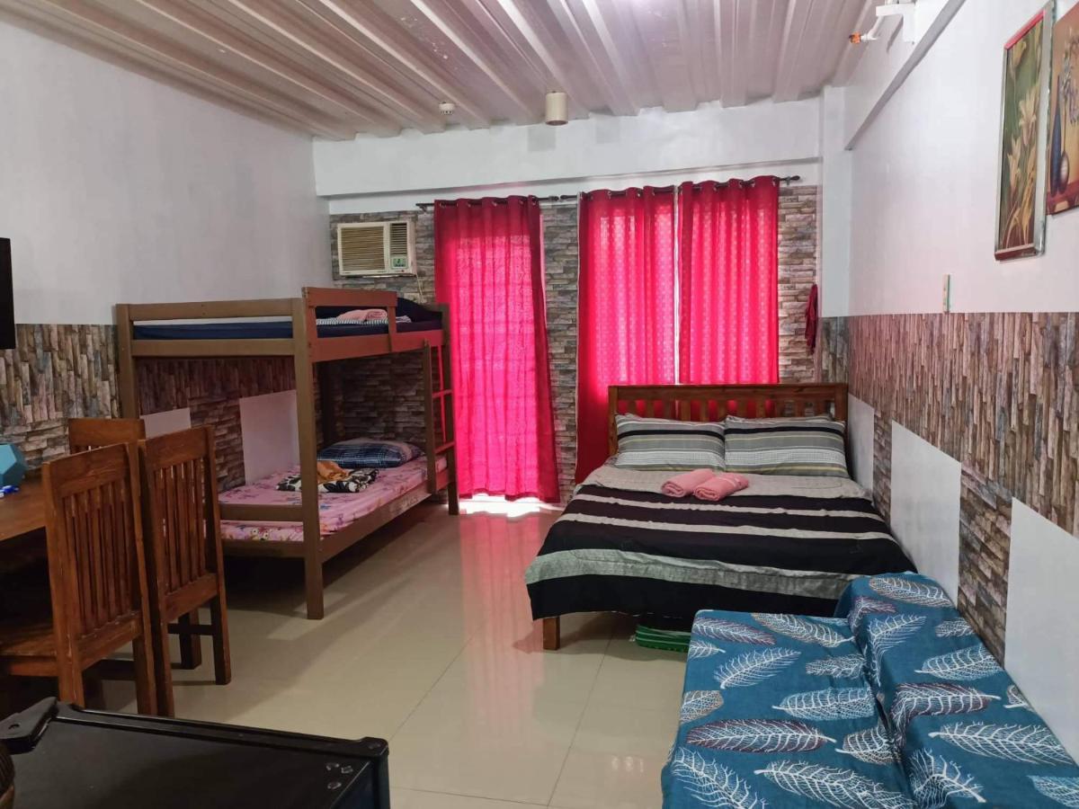 Kassel Residence Mhavic Family Room Good For 5Guest 马尼拉 外观 照片