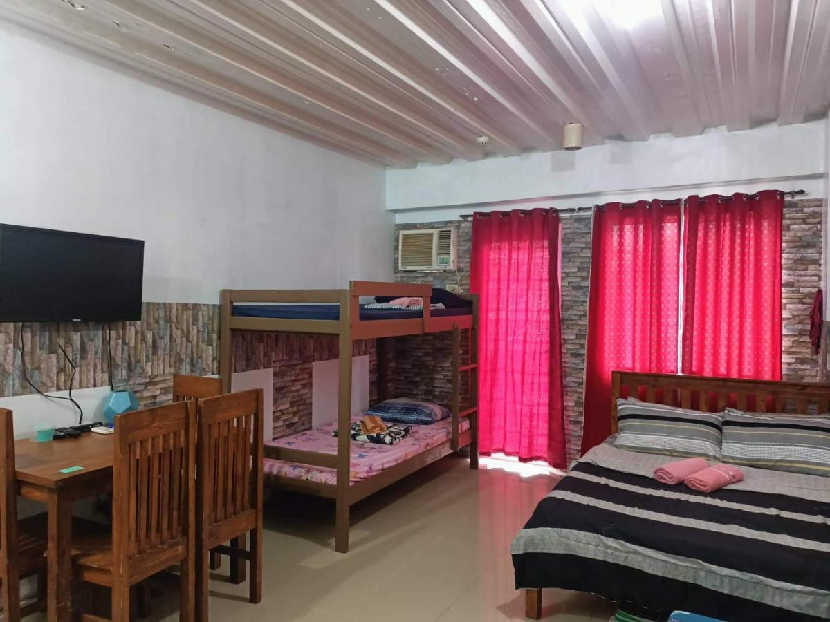 Kassel Residence Mhavic Family Room Good For 5Guest 马尼拉 外观 照片