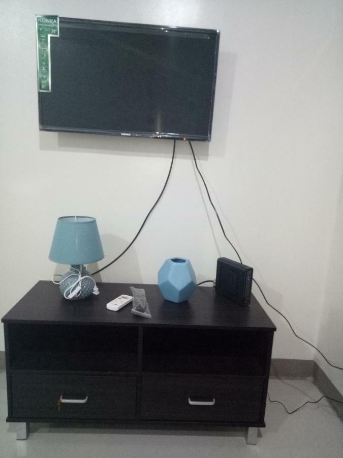 Kassel Residence Mhavic Family Room Good For 5Guest 马尼拉 外观 照片