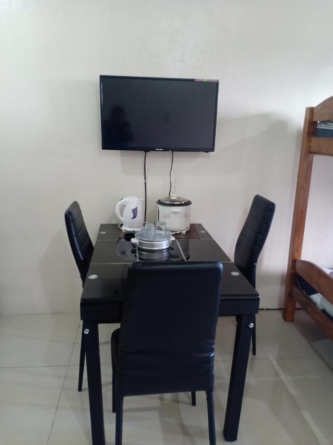 Kassel Residence Mhavic Family Room Good For 5Guest 马尼拉 外观 照片